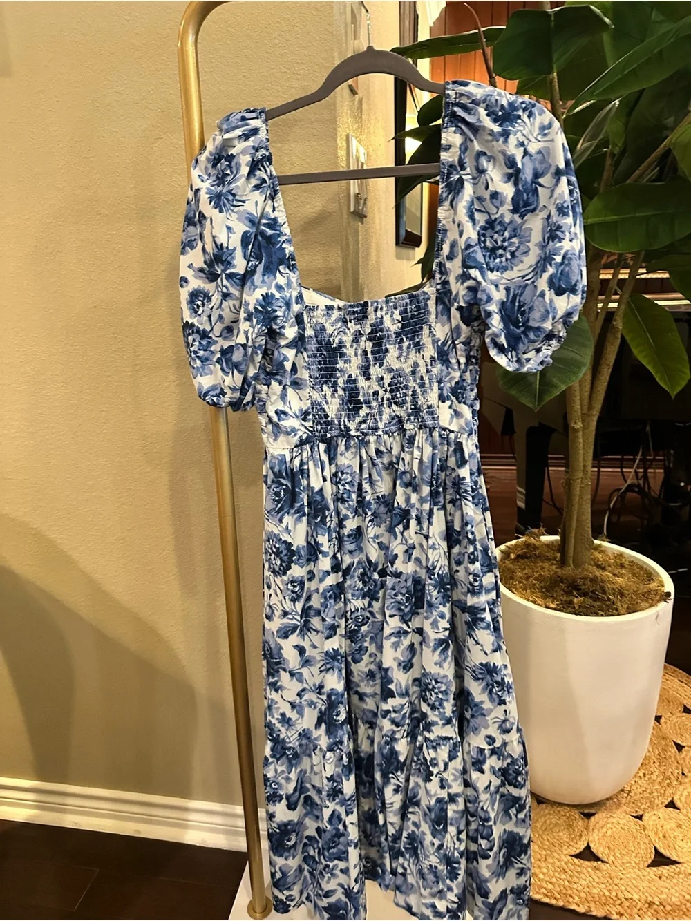 Abercrombie & Fitch Blue and White Floral Maxi Dress